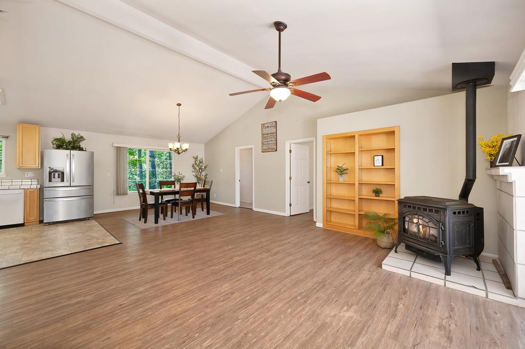 Detail Gallery Image 29 of 60 For 26375 Barb Wire Ln, Colfax,  CA 95713 - 3 Beds | 3 Baths