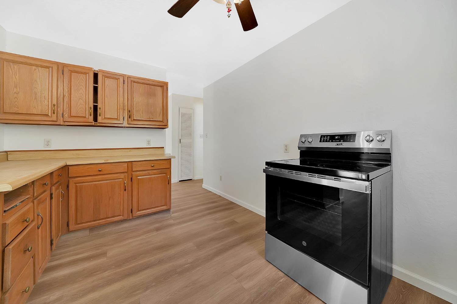 Detail Gallery Image 12 of 54 For 400 Centennial Mine Rd, West Point,  CA 95255 - 3 Beds | 2 Baths