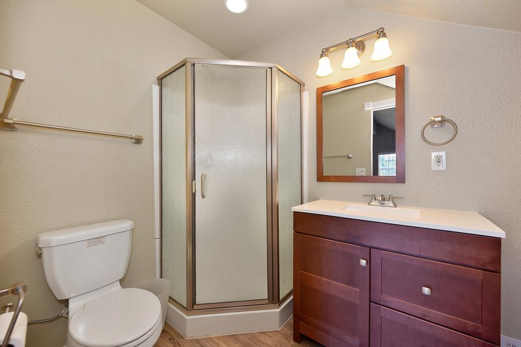 Detail Gallery Image 34 of 60 For 26375 Barb Wire Ln, Colfax,  CA 95713 - 3 Beds | 3 Baths
