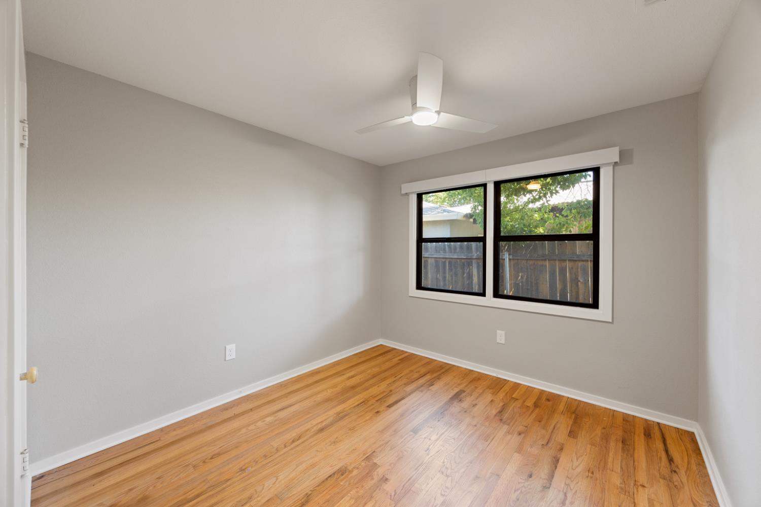 Detail Gallery Image 16 of 31 For 2743 Kroy Way, Sacramento,  CA 95817 - 3 Beds | 1 Baths
