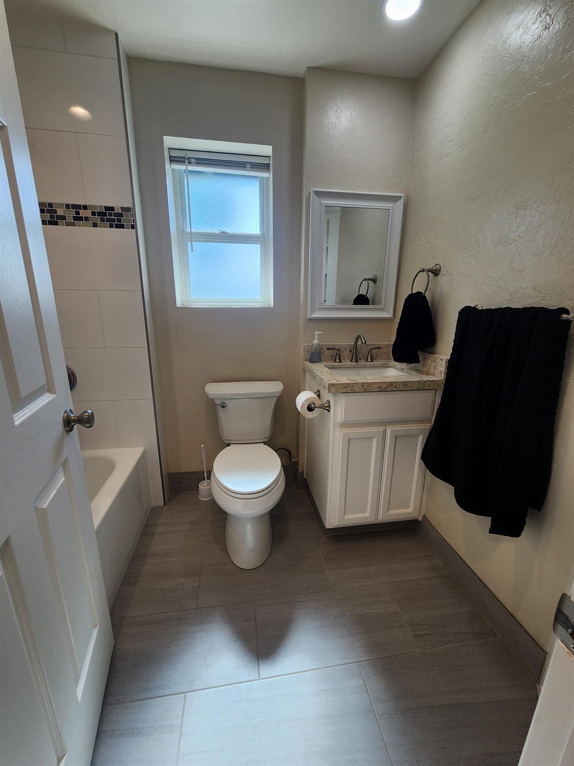 Detail Gallery Image 25 of 61 For 20383 Sutliff Rd, Escalon,  CA 95320 - 2 Beds | 1 Baths