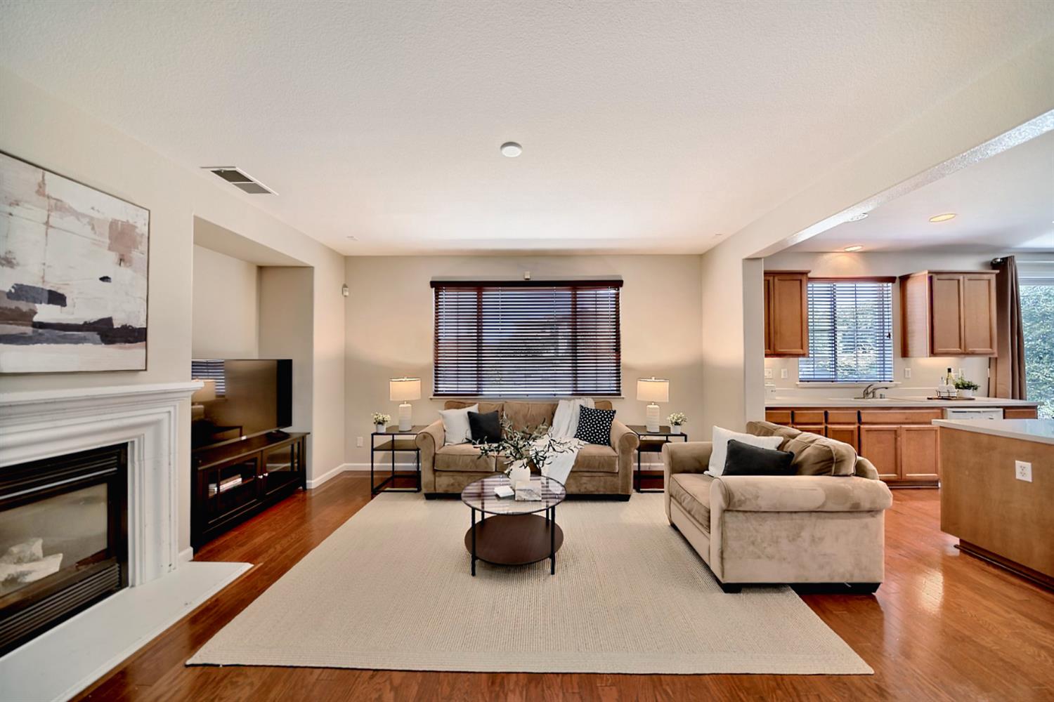 Detail Gallery Image 16 of 81 For 409 Bethell Ave, Mountain House,  CA 95391 - 4 Beds | 2/1 Baths