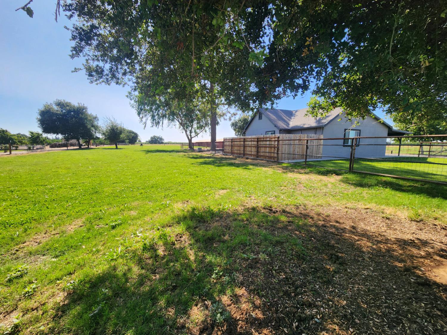 Detail Gallery Image 46 of 61 For 20383 Sutliff Rd, Escalon,  CA 95320 - 2 Beds | 1 Baths