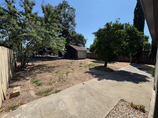Detail Gallery Image 22 of 32 For 608 Morey Ave, Sacramento,  CA 95838 - 2 Beds | 1 Baths