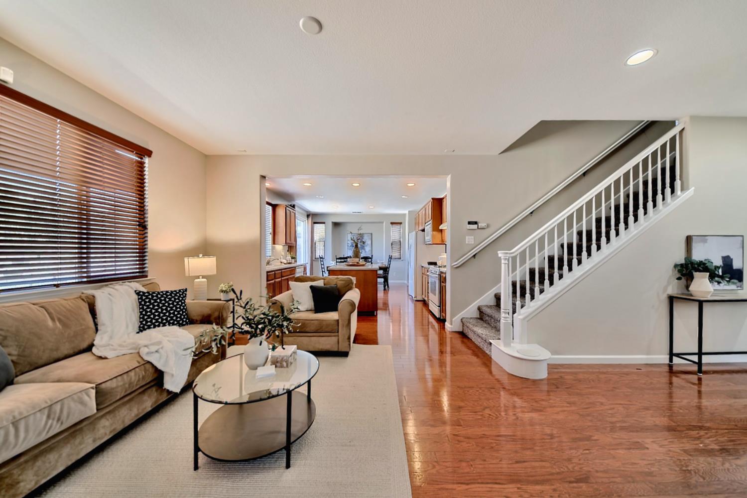 Detail Gallery Image 20 of 81 For 409 Bethell Ave, Mountain House,  CA 95391 - 4 Beds | 2/1 Baths