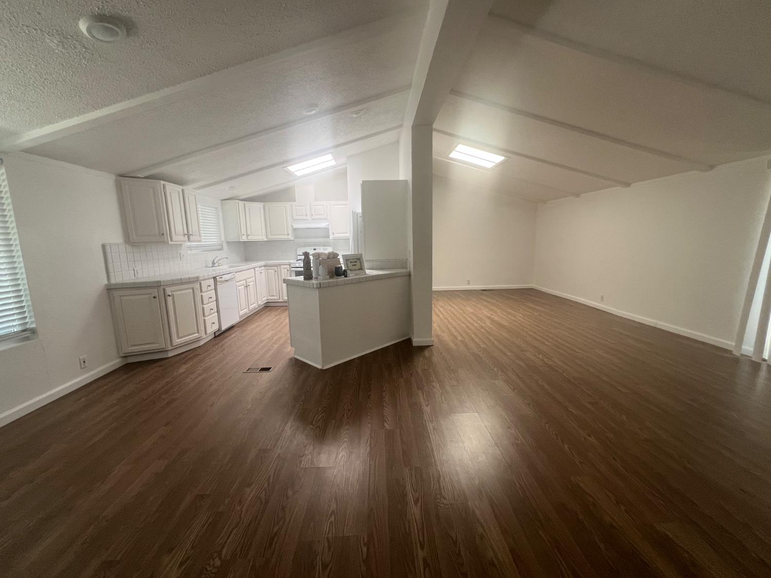 Detail Gallery Image 10 of 24 For 2240 Golden Oak Ln 81, Merced,  CA 95341 - 3 Beds | 2 Baths