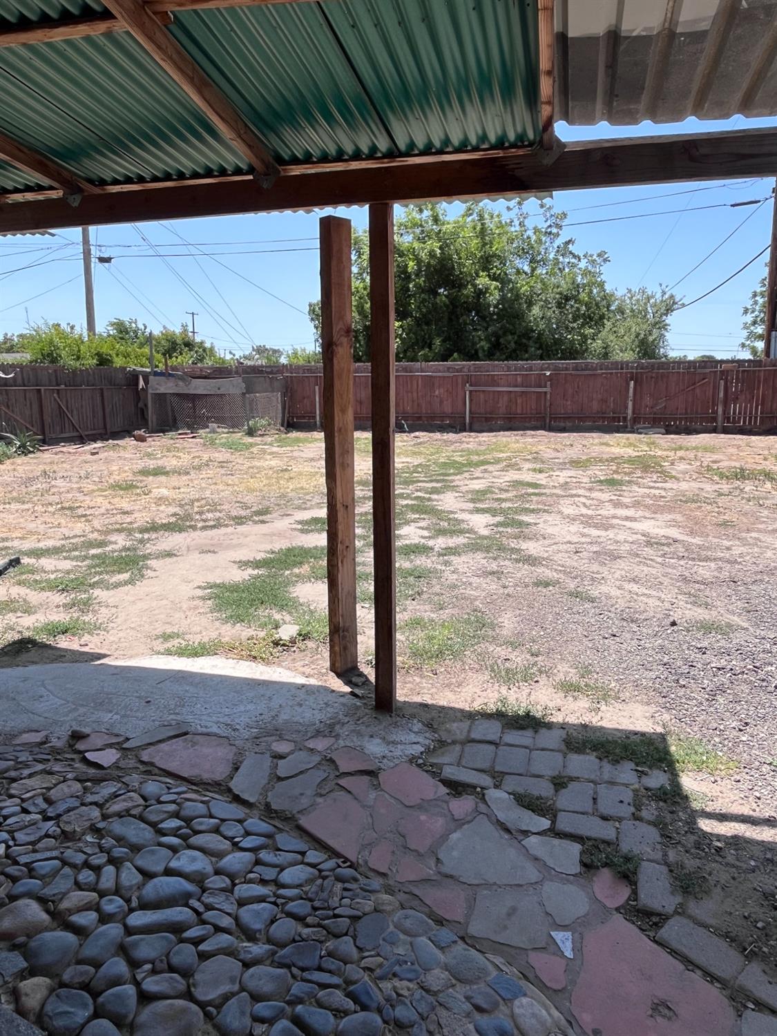 Detail Gallery Image 36 of 43 For 401 Marshall Ave, Modesto,  CA 95351 - 3 Beds | 1 Baths