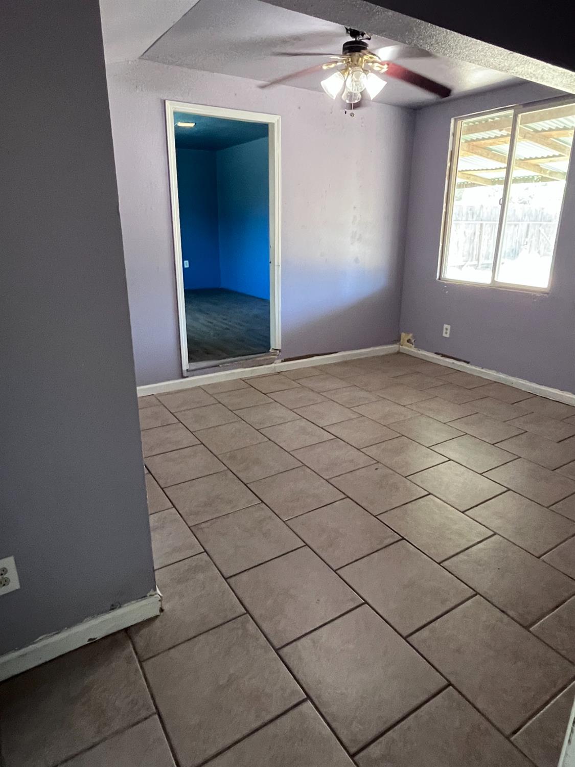 Detail Gallery Image 32 of 43 For 401 Marshall Ave, Modesto,  CA 95351 - 3 Beds | 1 Baths
