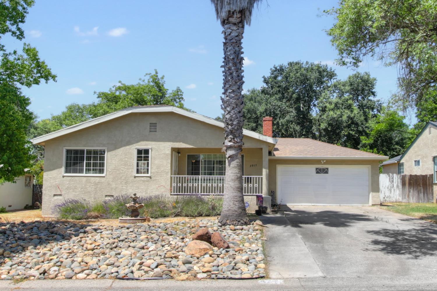 Detail Gallery Image 2 of 50 For 3917 Loreto, Sacramento,  CA 95821 - 4 Beds | 2 Baths