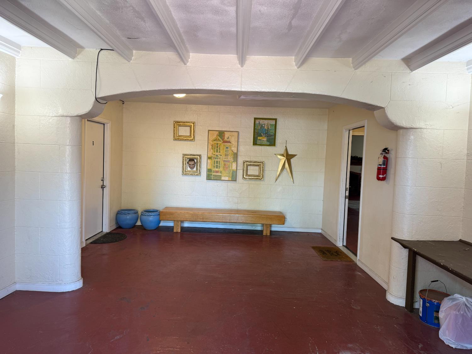 Detail Gallery Image 7 of 26 For 134 W Park St, Stockton,  CA 95202 - – Beds | – Baths