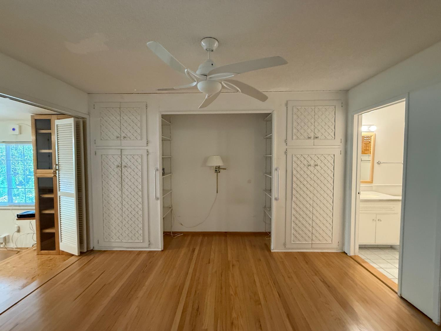 Detail Gallery Image 21 of 52 For 8216 Rensselaer Way, Sacramento,  CA 95826 - 3 Beds | 2 Baths
