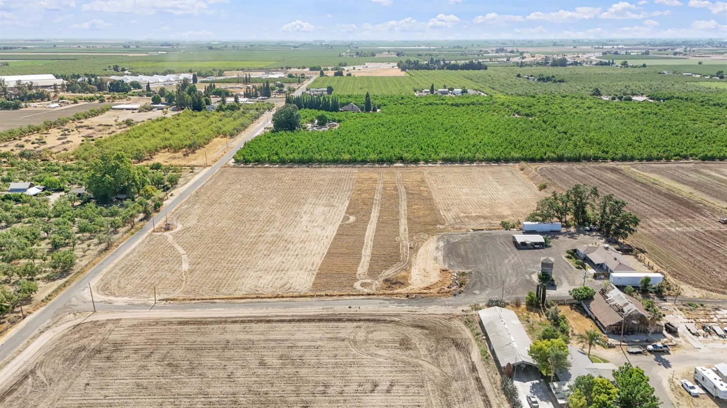 Detail Gallery Image 27 of 28 For 18365 E Clausen Rd, Turlock,  CA 95380 - 3 Beds | 2 Baths