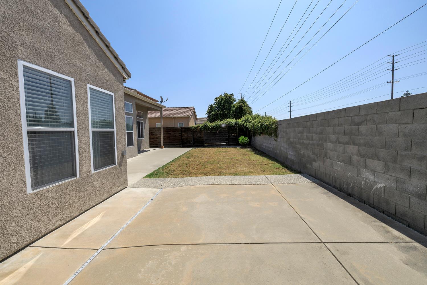Detail Gallery Image 61 of 66 For 3216 Allan Adale Dr, Modesto,  CA 95355 - 3 Beds | 3 Baths