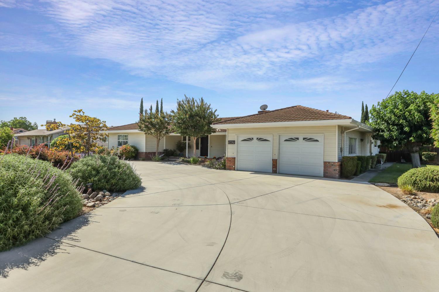 Detail Gallery Image 7 of 72 For 6796 E Woodward Ave, Manteca,  CA 95337 - 4 Beds | 2/1 Baths