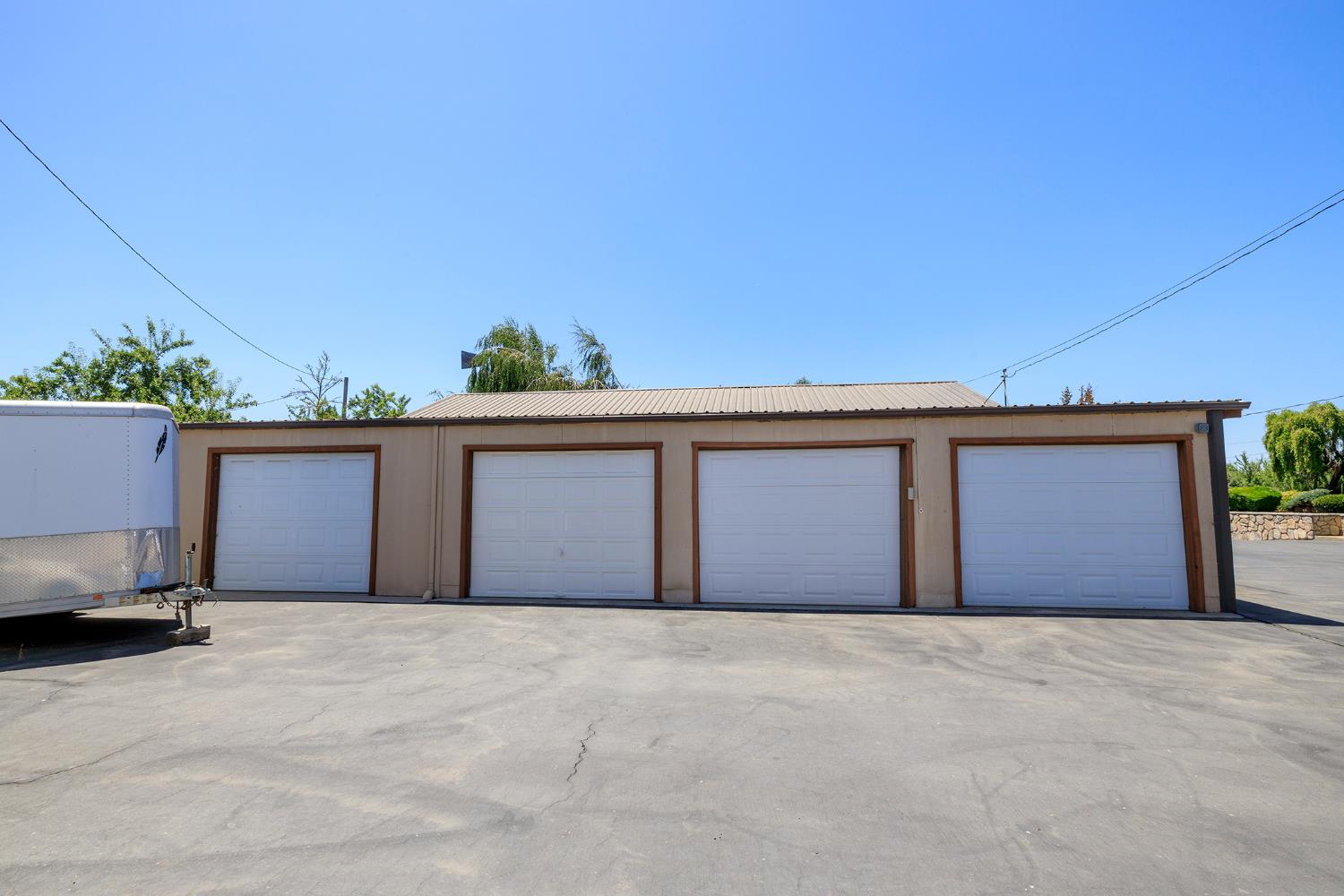 Detail Gallery Image 70 of 88 For 1800 Sperry Rd, Hughson,  CA 95326 - 3 Beds | 3/1 Baths