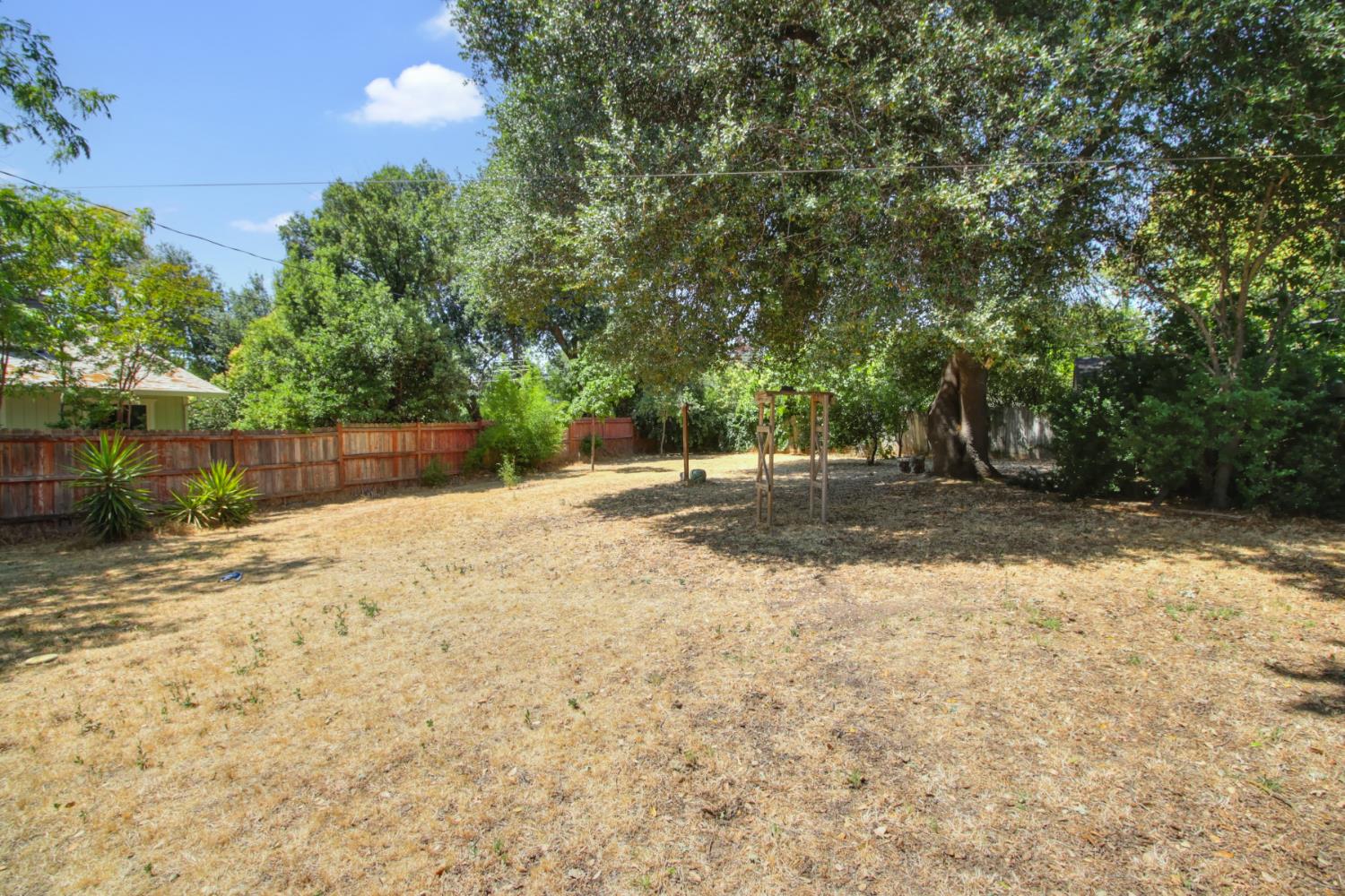 Detail Gallery Image 45 of 50 For 3917 Loreto, Sacramento,  CA 95821 - 4 Beds | 2 Baths