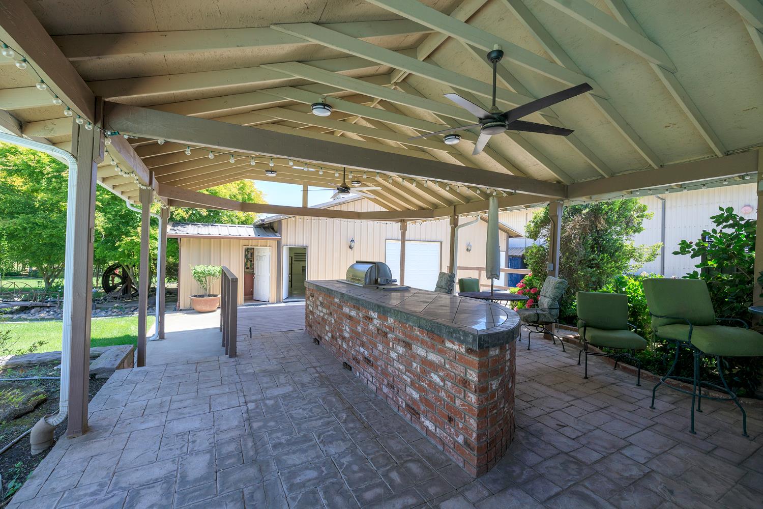 Detail Gallery Image 38 of 88 For 1800 Sperry Rd, Hughson,  CA 95326 - 3 Beds | 3/1 Baths