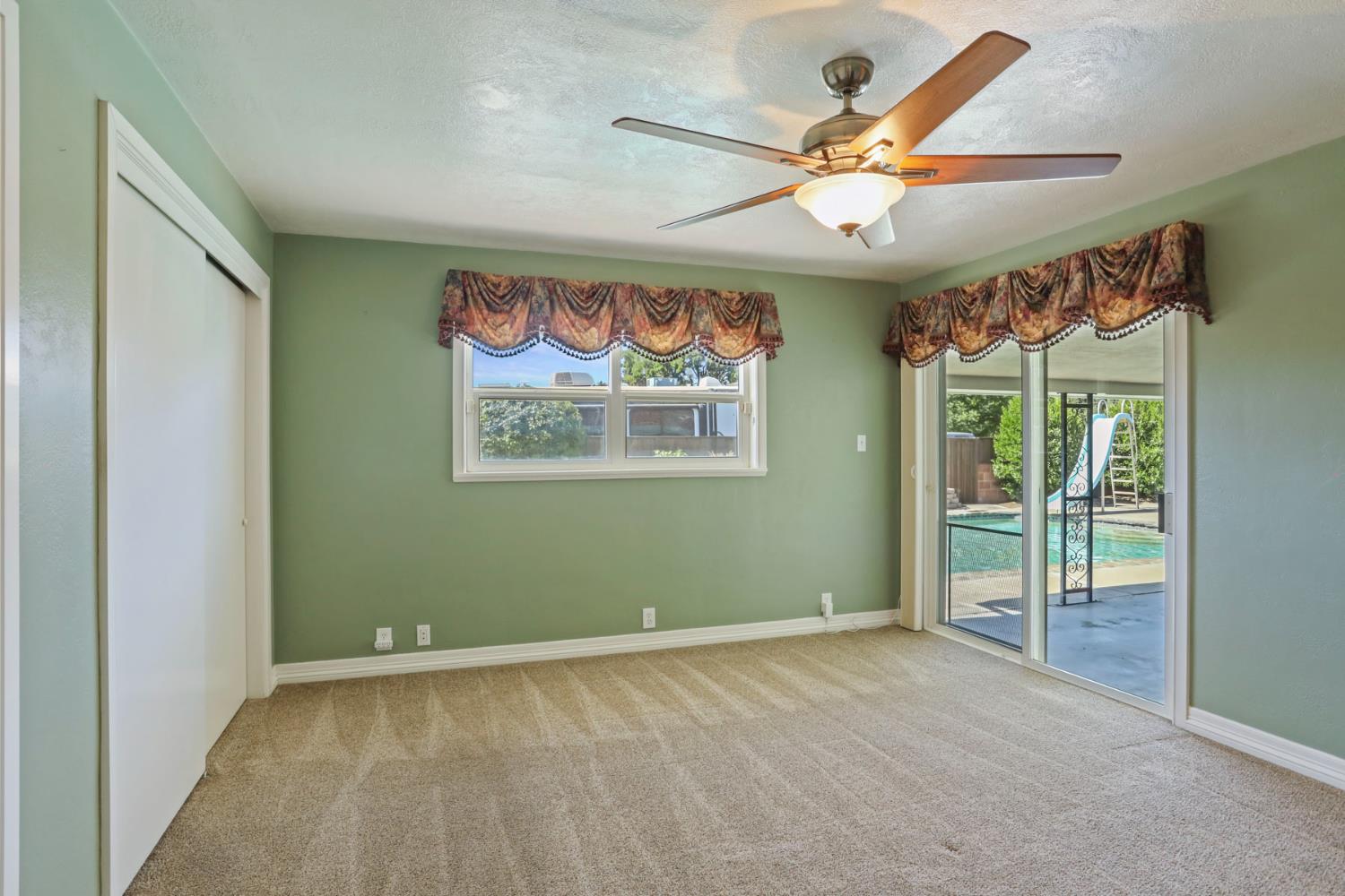 Detail Gallery Image 54 of 72 For 6796 E Woodward Ave, Manteca,  CA 95337 - 4 Beds | 2/1 Baths