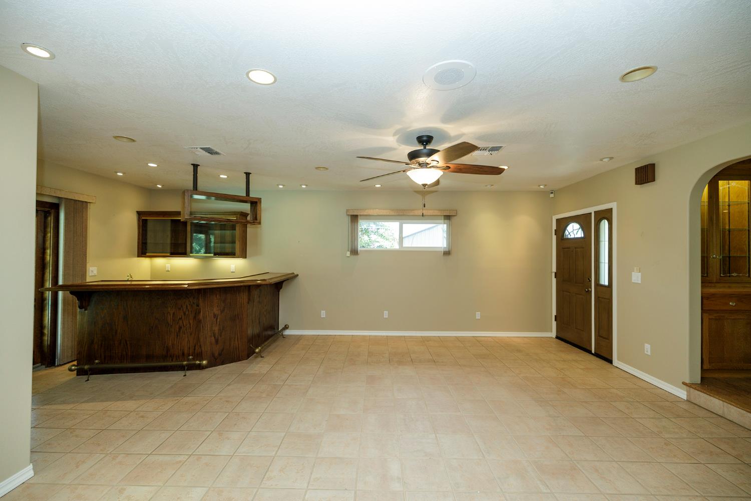 Detail Gallery Image 22 of 88 For 1800 Sperry Rd, Hughson,  CA 95326 - 3 Beds | 3/1 Baths