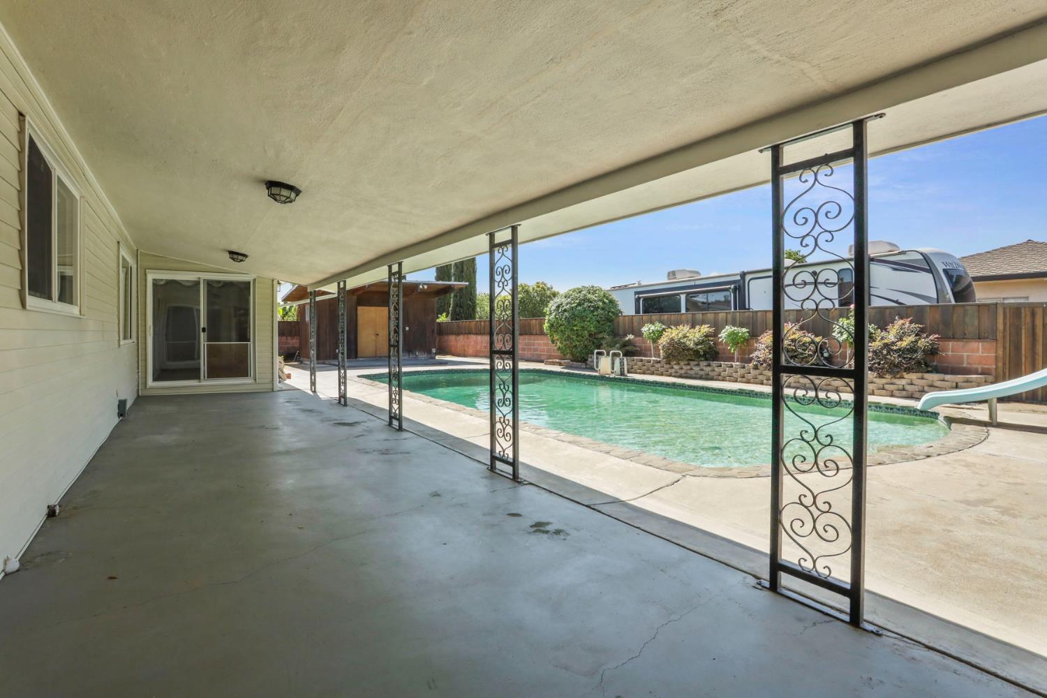 Detail Gallery Image 60 of 72 For 6796 E Woodward Ave, Manteca,  CA 95337 - 4 Beds | 2/1 Baths