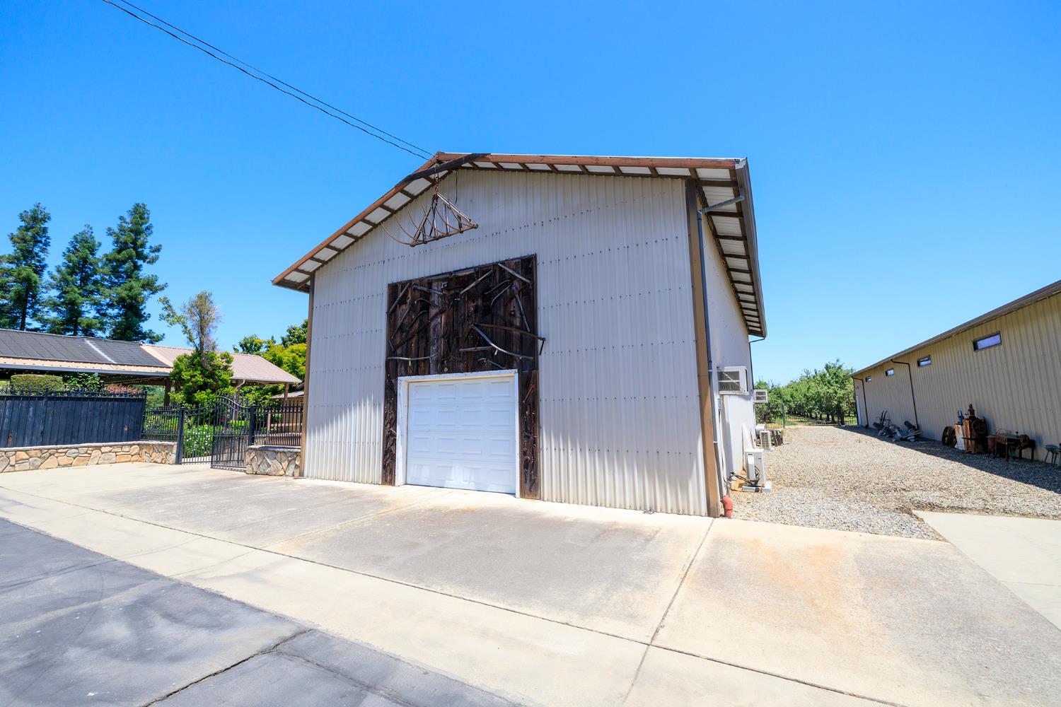 Detail Gallery Image 59 of 88 For 1800 Sperry Rd, Hughson,  CA 95326 - 3 Beds | 3/1 Baths