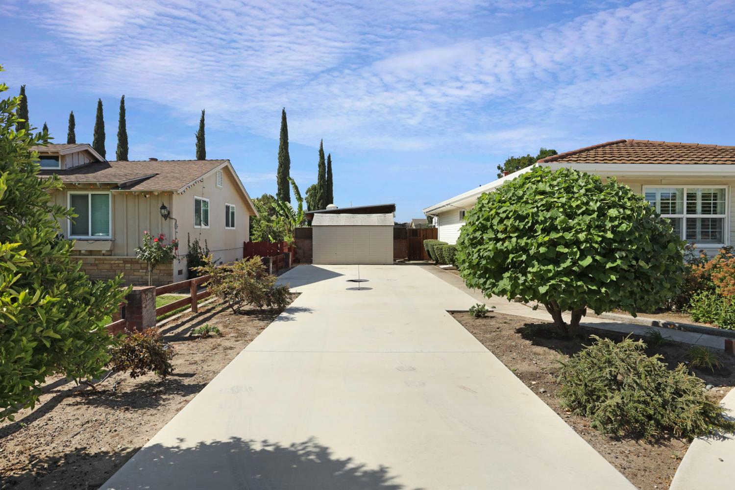 Detail Gallery Image 12 of 72 For 6796 E Woodward Ave, Manteca,  CA 95337 - 4 Beds | 2/1 Baths