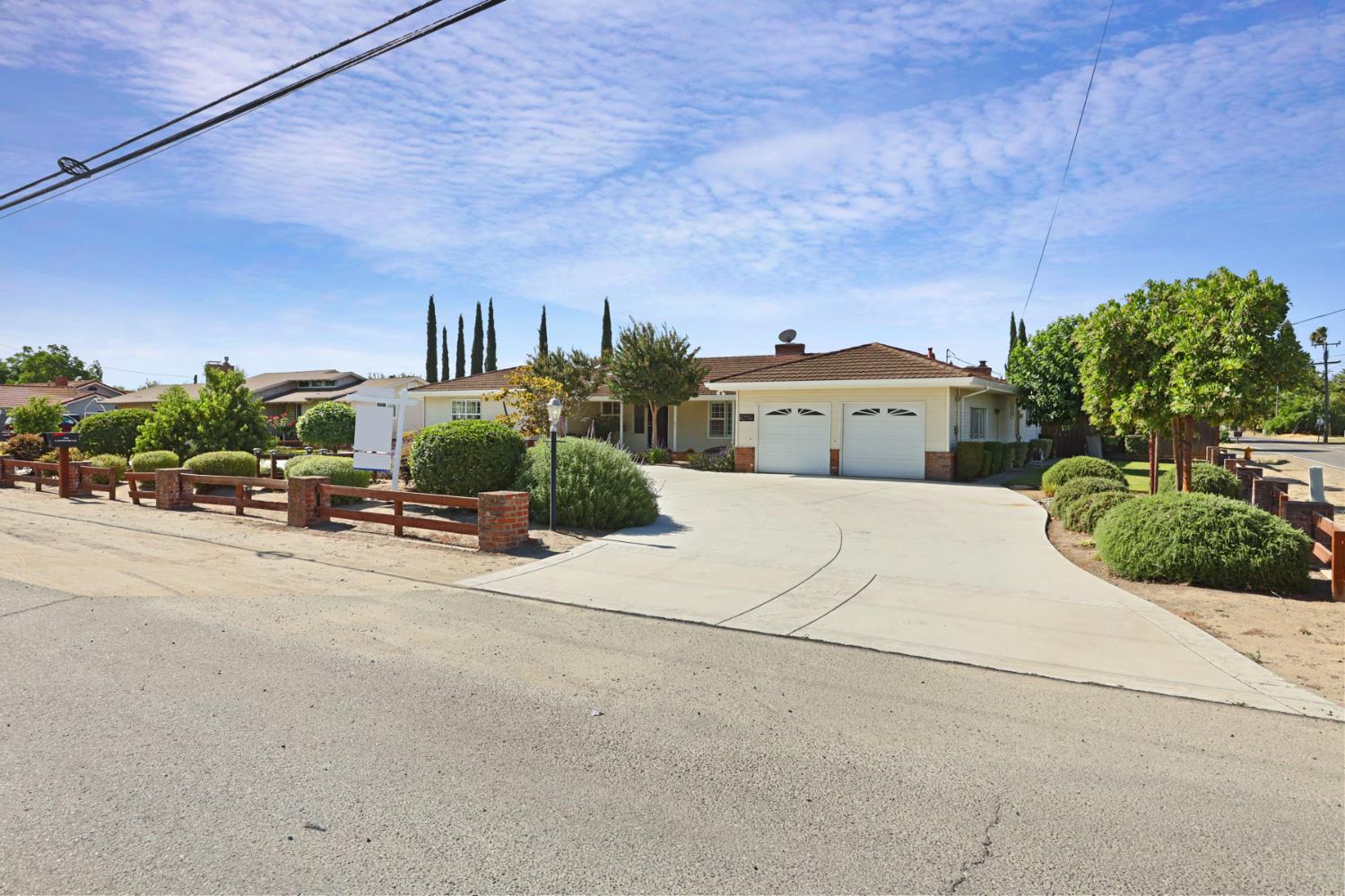 Detail Gallery Image 6 of 72 For 6796 E Woodward Ave, Manteca,  CA 95337 - 4 Beds | 2/1 Baths