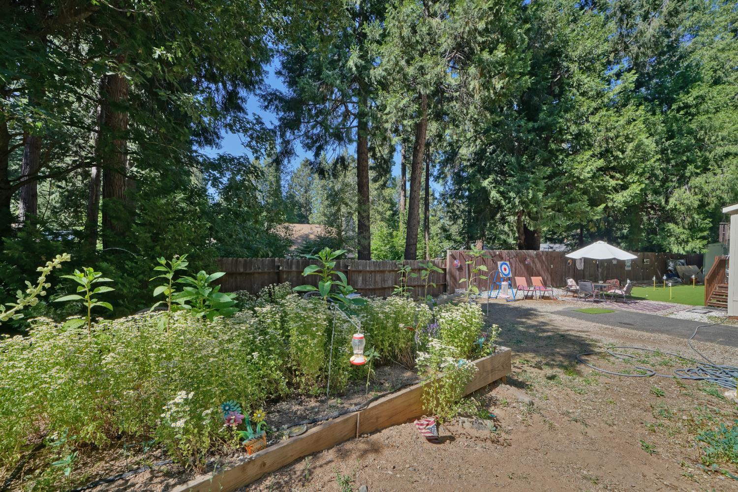 Detail Gallery Image 9 of 32 For 20 Axle St, Pollock Pines,  CA 95726 - 2 Beds | 1 Baths