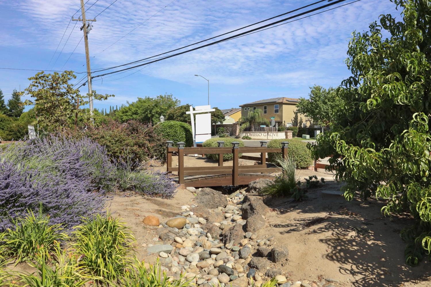 Detail Gallery Image 13 of 72 For 6796 E Woodward Ave, Manteca,  CA 95337 - 4 Beds | 2/1 Baths