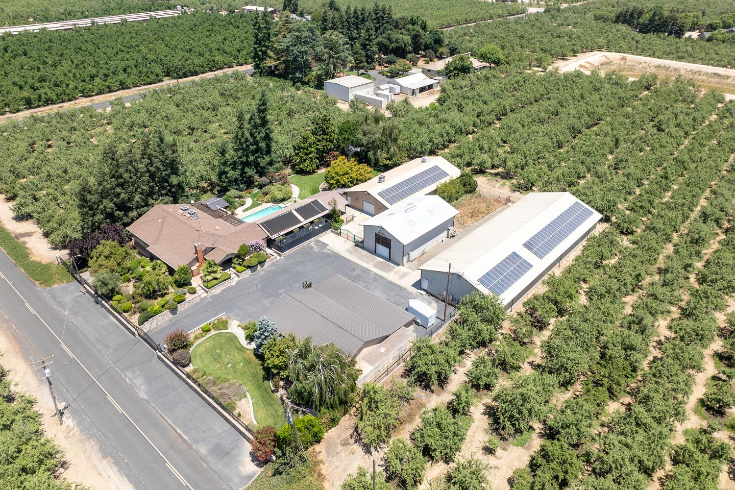 Detail Gallery Image 79 of 88 For 1800 Sperry Rd, Hughson,  CA 95326 - 3 Beds | 3/1 Baths