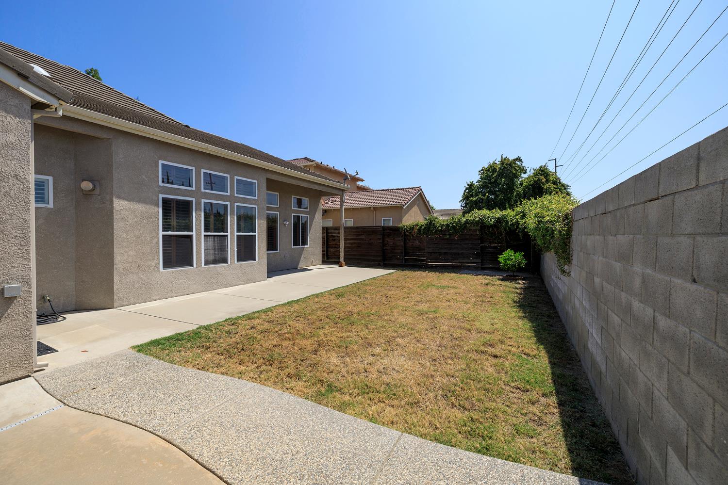 Detail Gallery Image 62 of 66 For 3216 Allan Adale Dr, Modesto,  CA 95355 - 3 Beds | 3 Baths