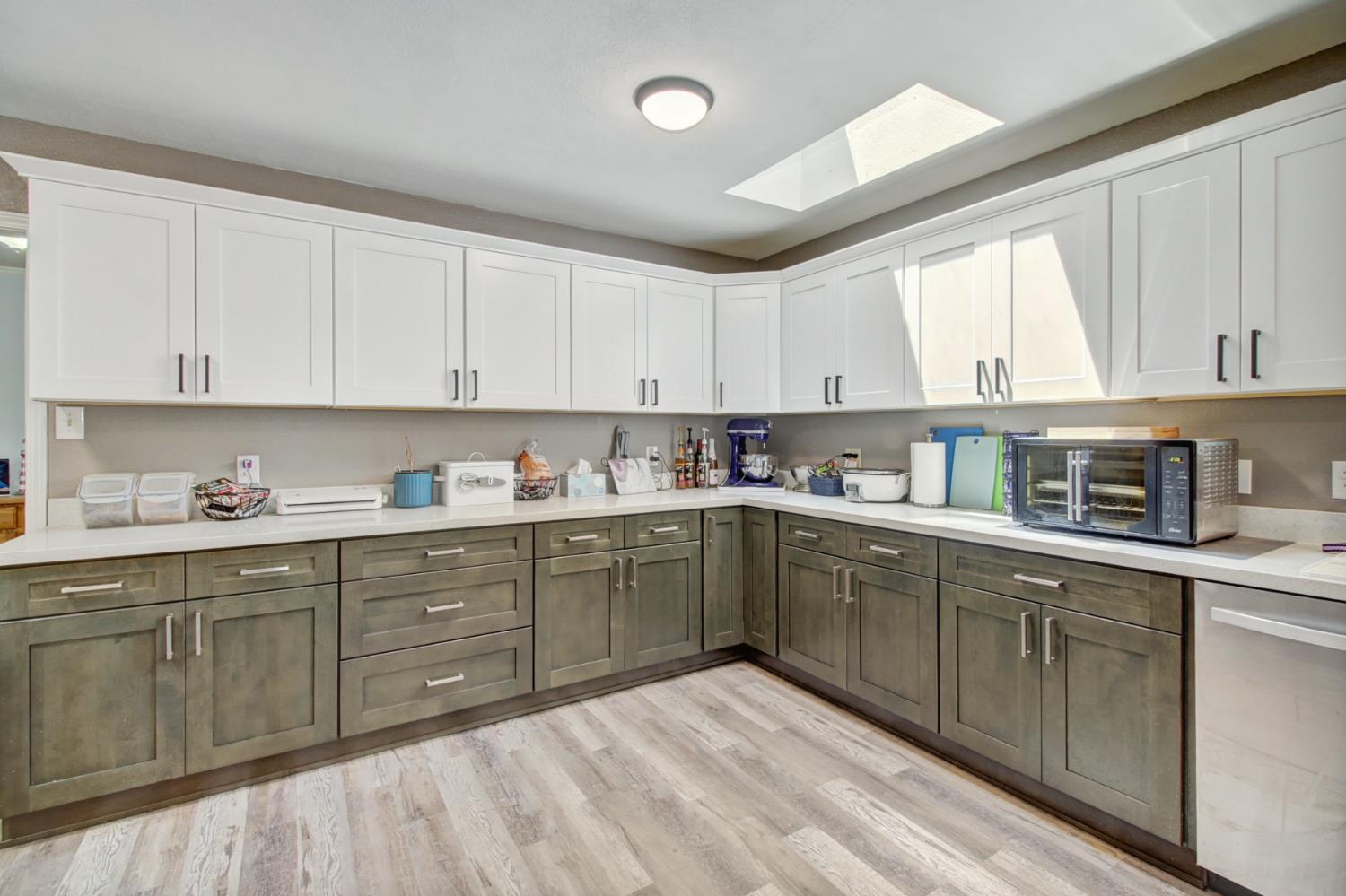 Detail Gallery Image 18 of 50 For 3917 Loreto, Sacramento,  CA 95821 - 4 Beds | 2 Baths