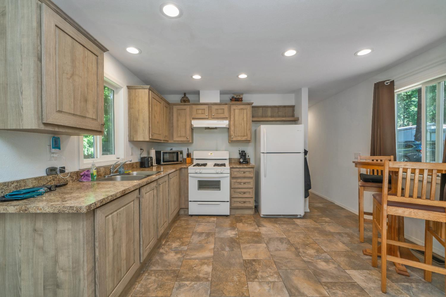Detail Gallery Image 24 of 32 For 20 Axle St, Pollock Pines,  CA 95726 - 2 Beds | 1 Baths