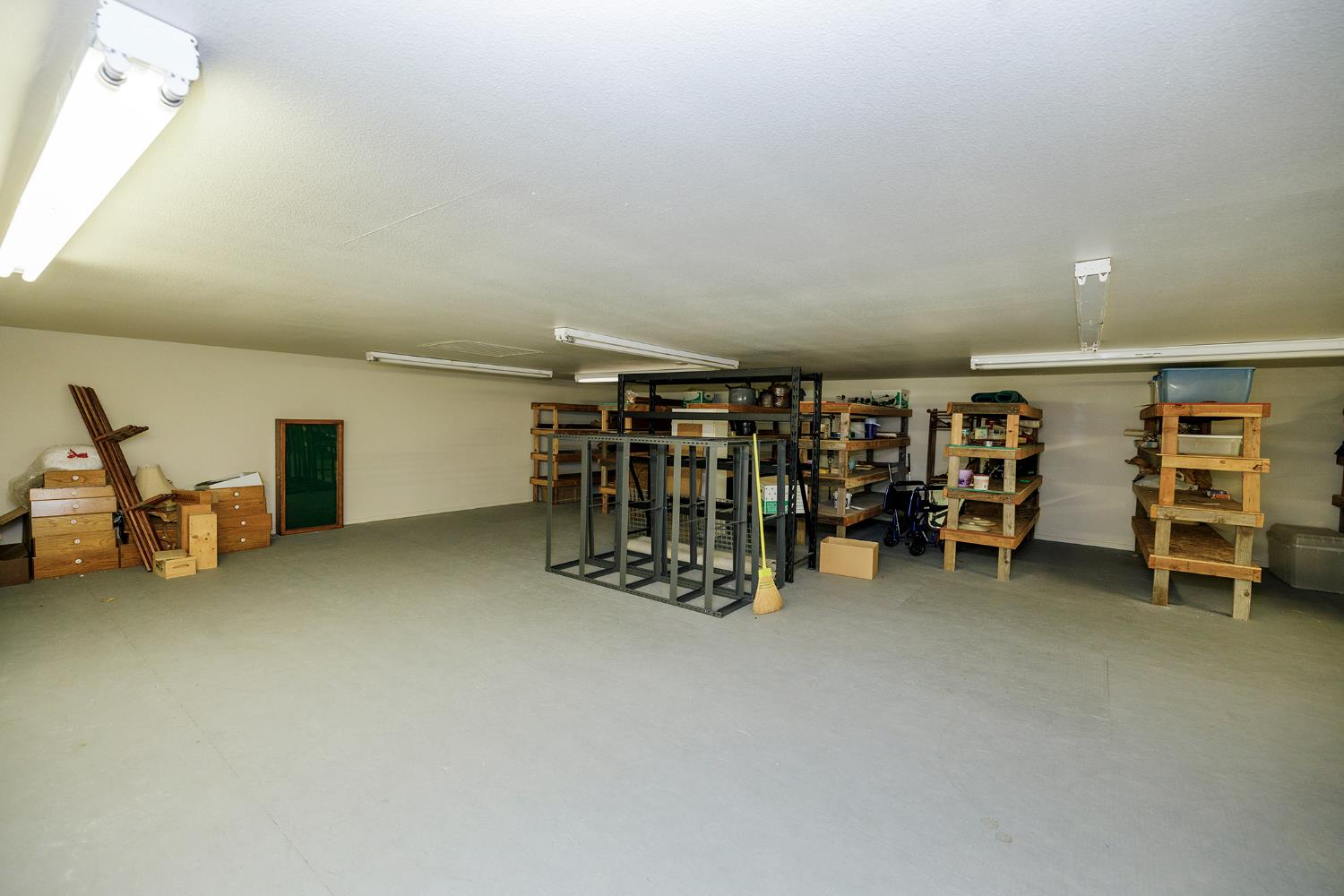 Detail Gallery Image 63 of 88 For 1800 Sperry Rd, Hughson,  CA 95326 - 3 Beds | 3/1 Baths