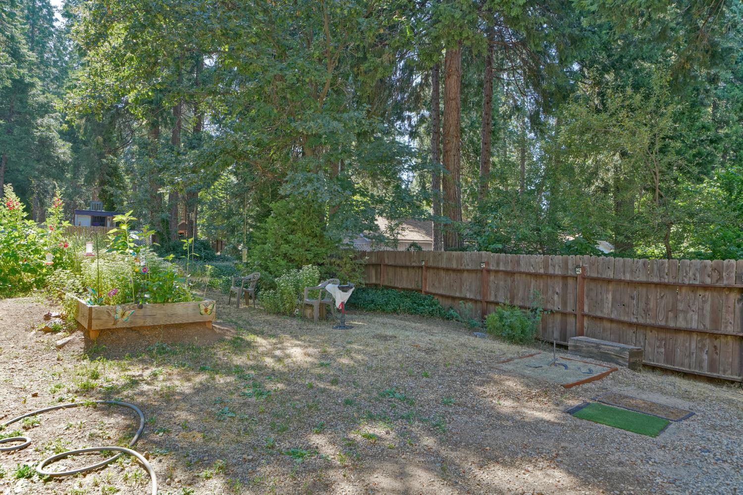 Detail Gallery Image 10 of 32 For 20 Axle St, Pollock Pines,  CA 95726 - 2 Beds | 1 Baths