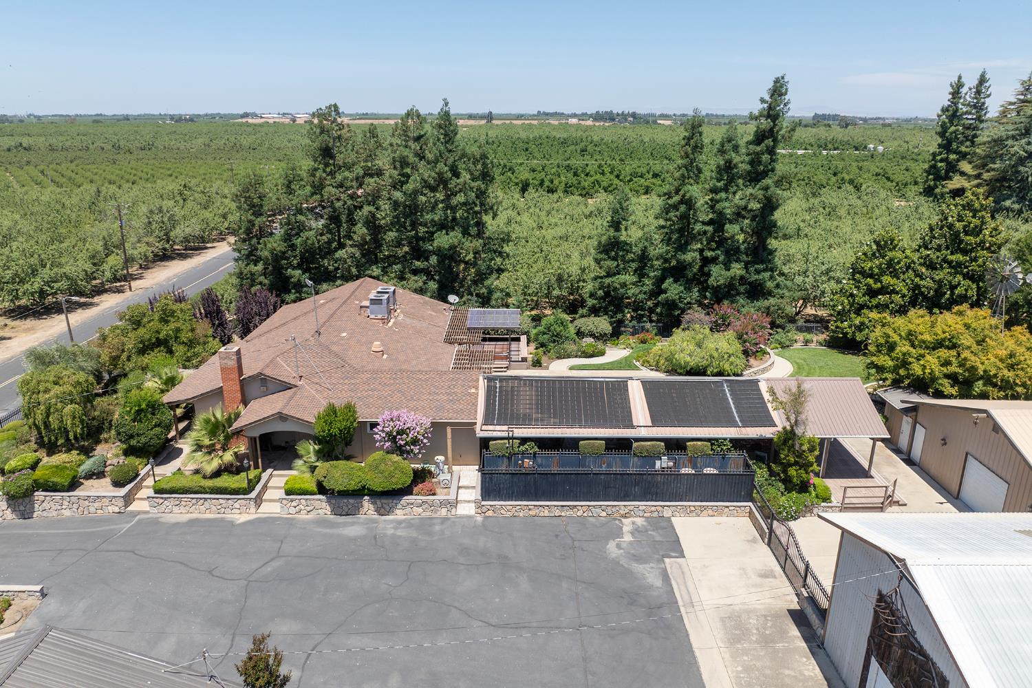 Detail Gallery Image 82 of 88 For 1800 Sperry Rd, Hughson,  CA 95326 - 3 Beds | 3/1 Baths