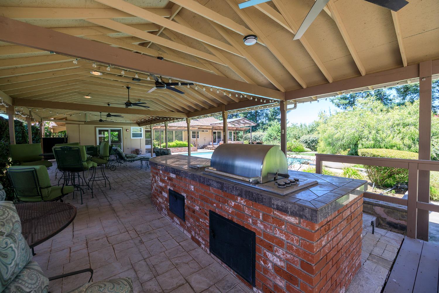 Detail Gallery Image 39 of 88 For 1800 Sperry Rd, Hughson,  CA 95326 - 3 Beds | 3/1 Baths