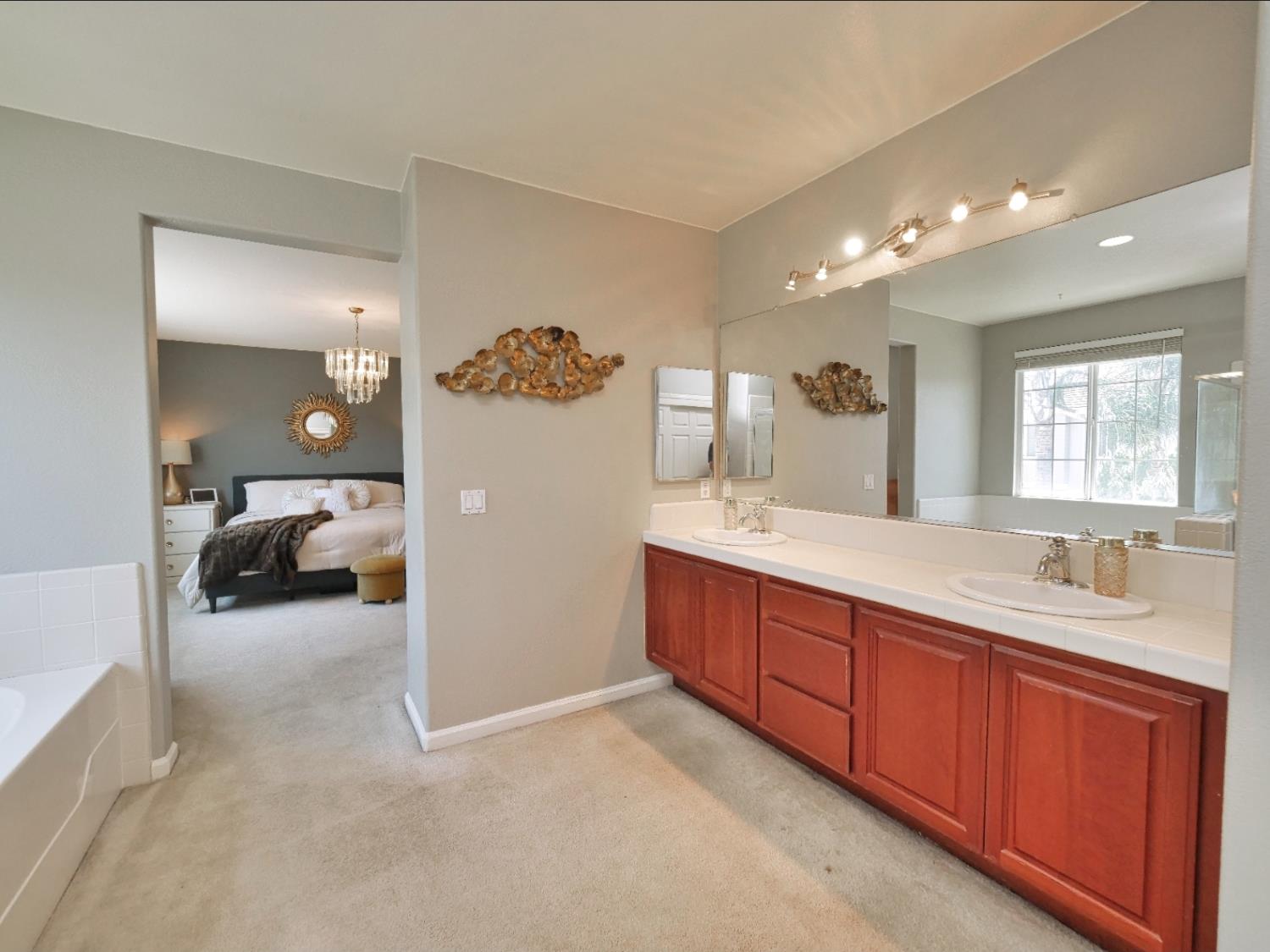 Detail Gallery Image 26 of 28 For 1242 Tulloch Dr, Tracy,  CA 95304 - 5 Beds | 3 Baths