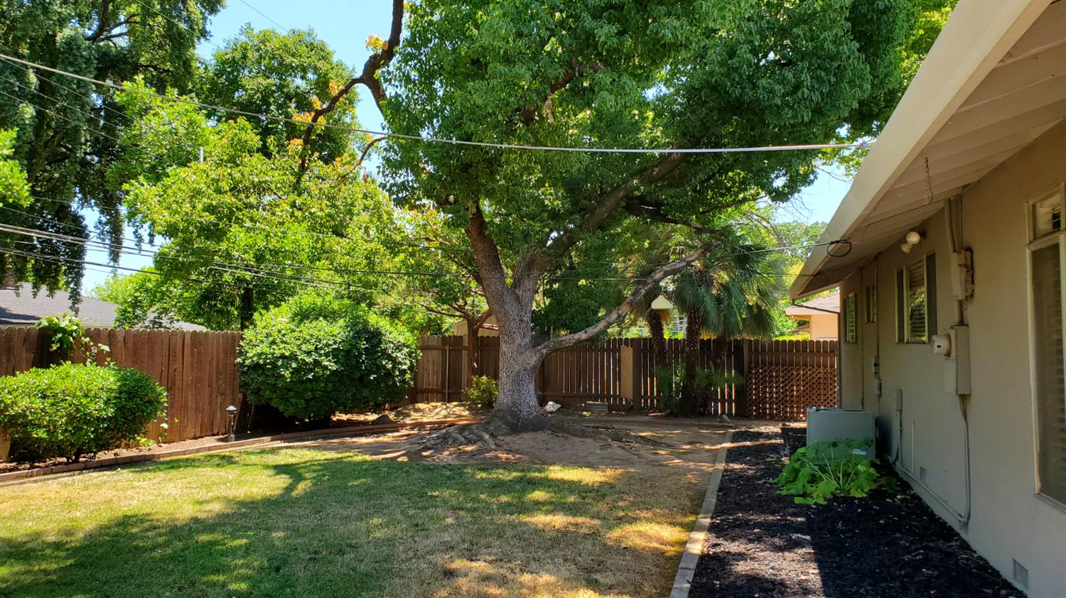 Detail Gallery Image 35 of 42 For 3444 Concetta Way, Sacramento,  CA 95821 - 3 Beds | 2/1 Baths