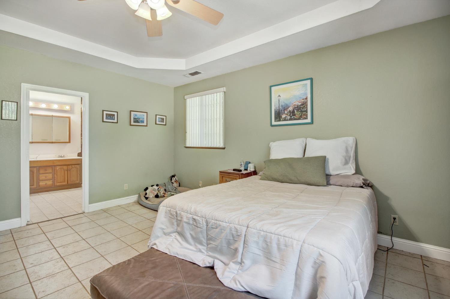 Detail Gallery Image 25 of 50 For 3917 Loreto, Sacramento,  CA 95821 - 4 Beds | 2 Baths