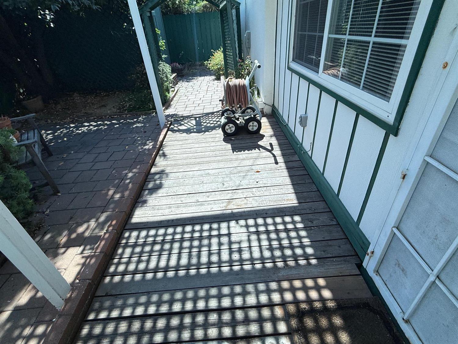 Detail Gallery Image 37 of 52 For 8216 Rensselaer Way, Sacramento,  CA 95826 - 3 Beds | 2 Baths