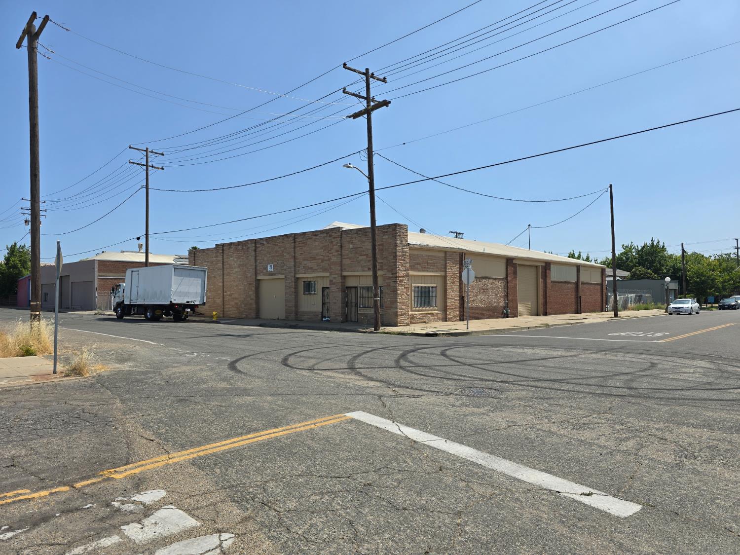 Detail Gallery Image 2 of 5 For 126 S Main, Lodi,  CA 95240 - – Beds | – Baths