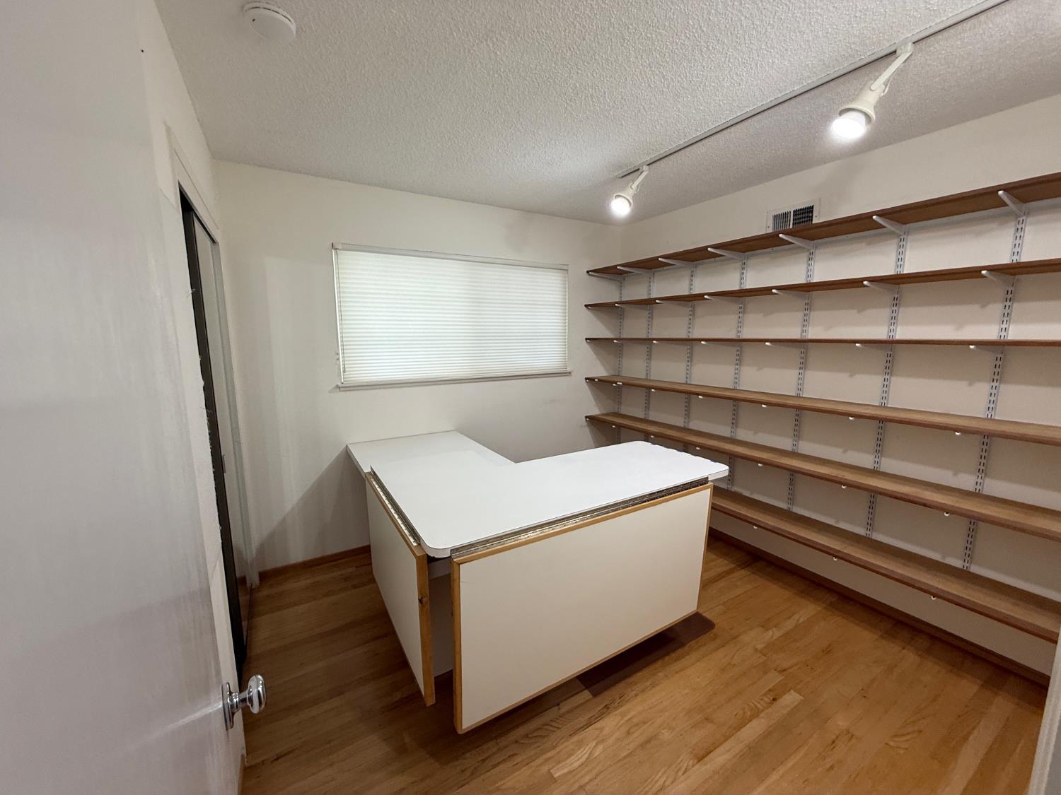Detail Gallery Image 27 of 52 For 8216 Rensselaer Way, Sacramento,  CA 95826 - 3 Beds | 2 Baths