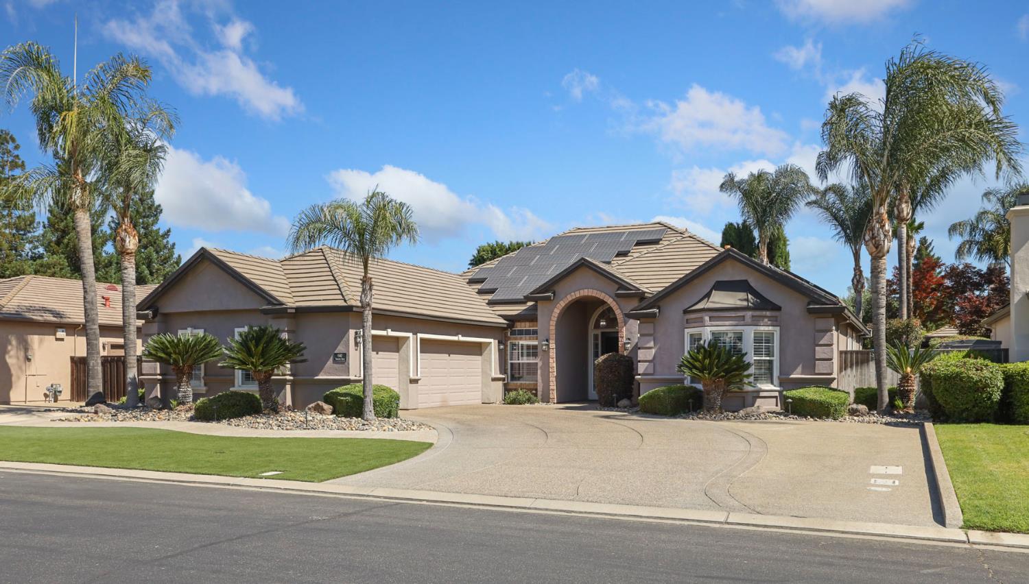 Detail Gallery Image 74 of 79 For 1587 Terracina Cir, Manteca,  CA 95336 - 4 Beds | 3 Baths