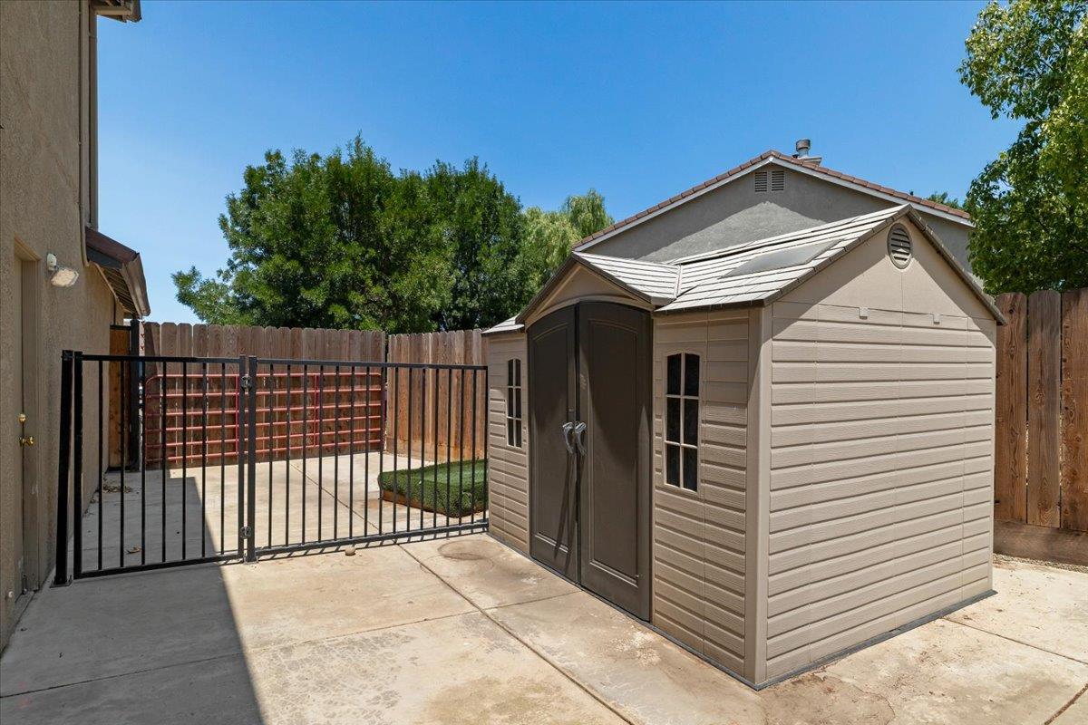 Detail Gallery Image 71 of 93 For 1714 Melissa Dr, Ripon,  CA 95366 - 5 Beds | 3 Baths