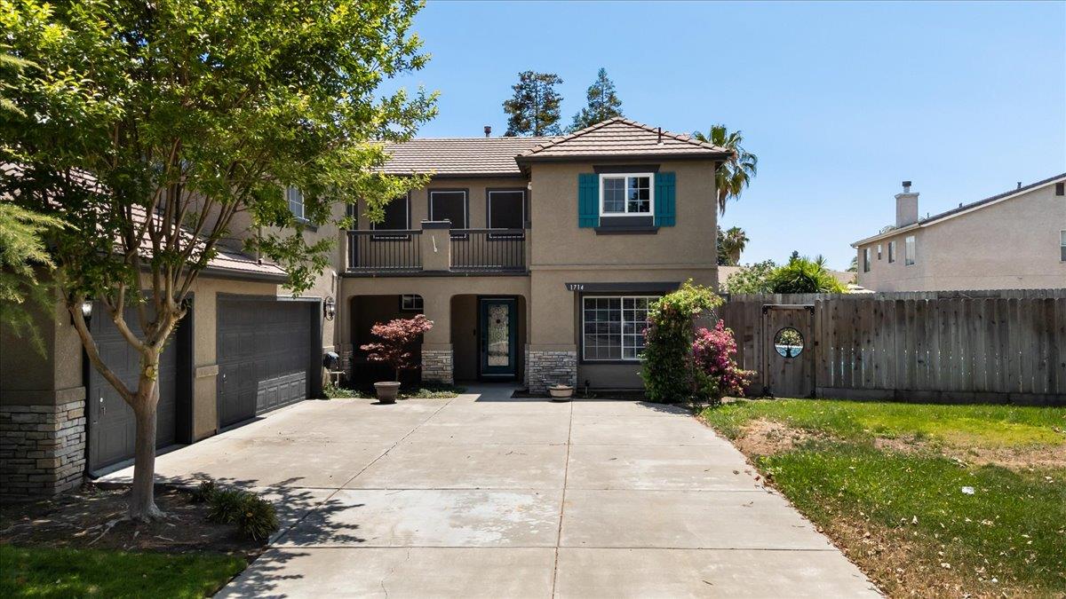 Detail Gallery Image 5 of 93 For 1714 Melissa Dr, Ripon,  CA 95366 - 5 Beds | 3 Baths