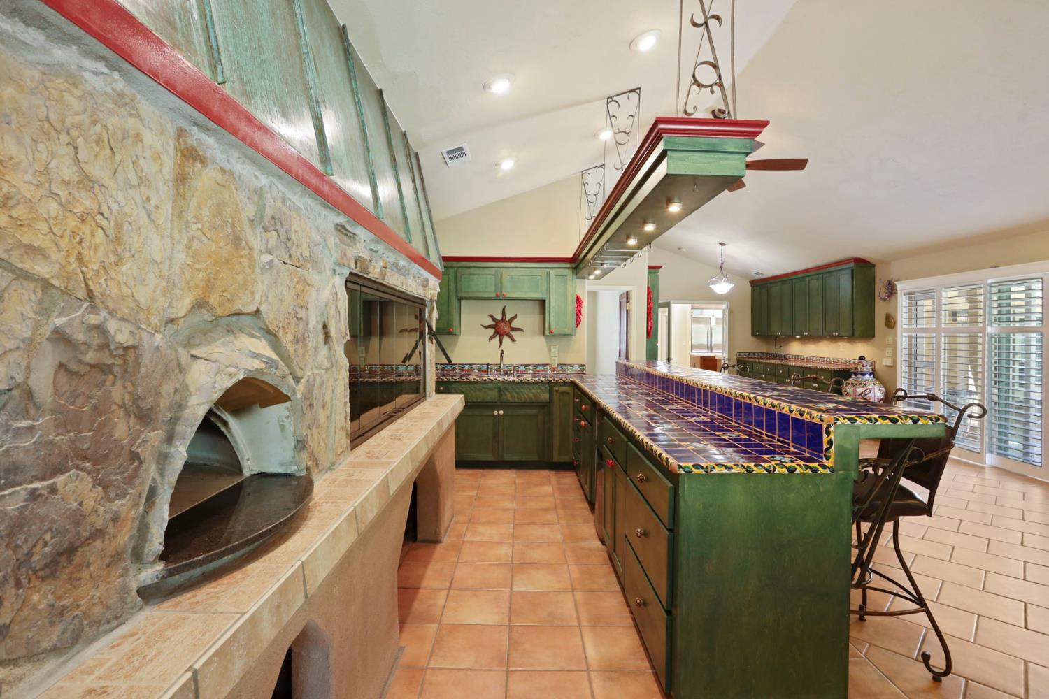 Detail Gallery Image 37 of 97 For 1717 Edgebrook Dr, Modesto,  CA 95354 - 4 Beds | 3/1 Baths