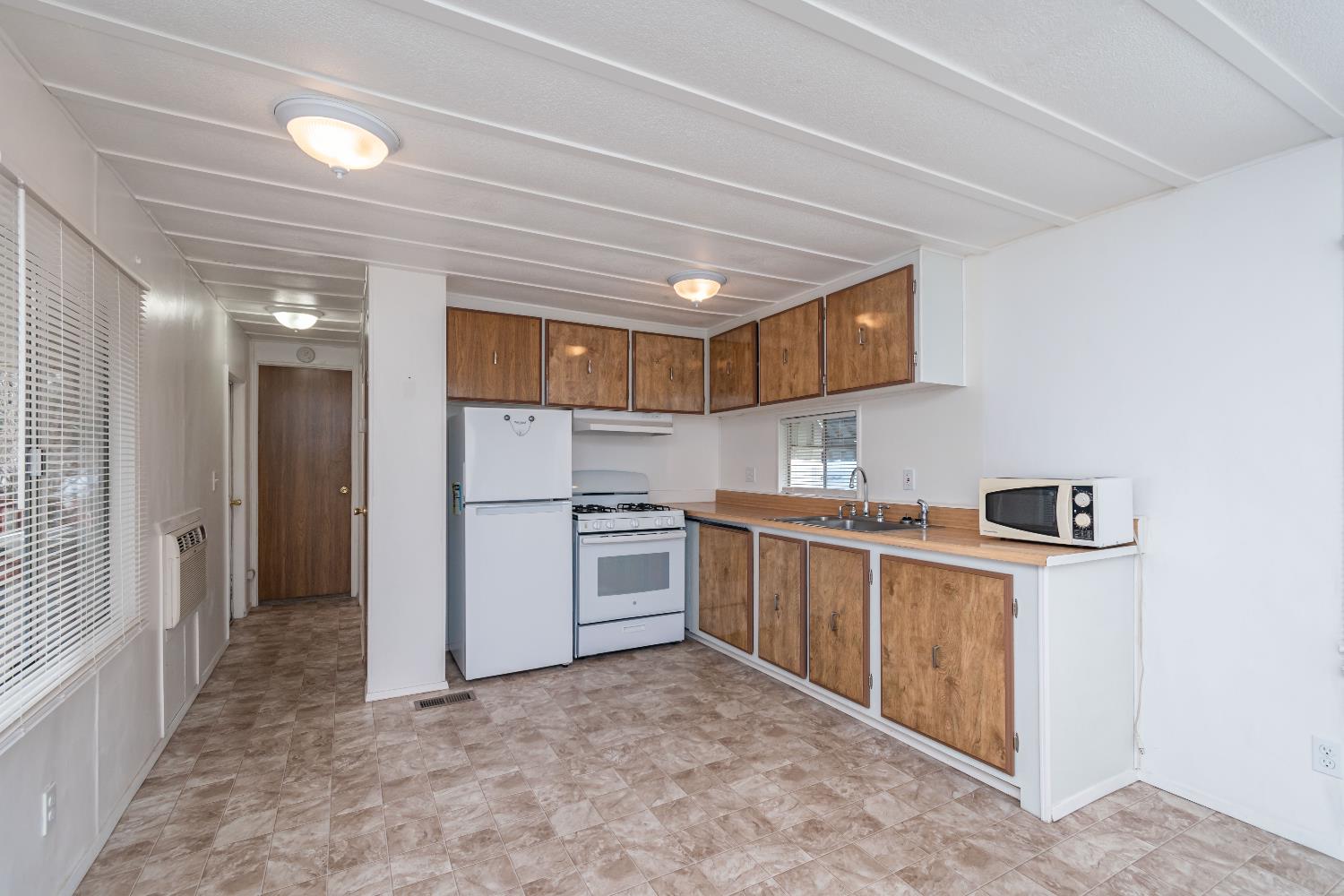 Detail Gallery Image 17 of 56 For 200 Robin Street, Penn Valley,  CA 95946 - 1 Beds | 1 Baths