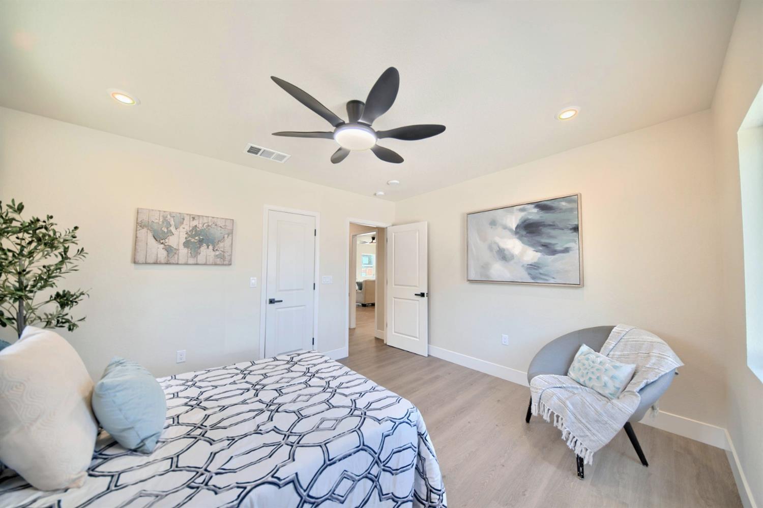 Detail Gallery Image 37 of 91 For 1409 Waverly Dr, Modesto,  CA 95351 - 2 Beds | 1 Baths