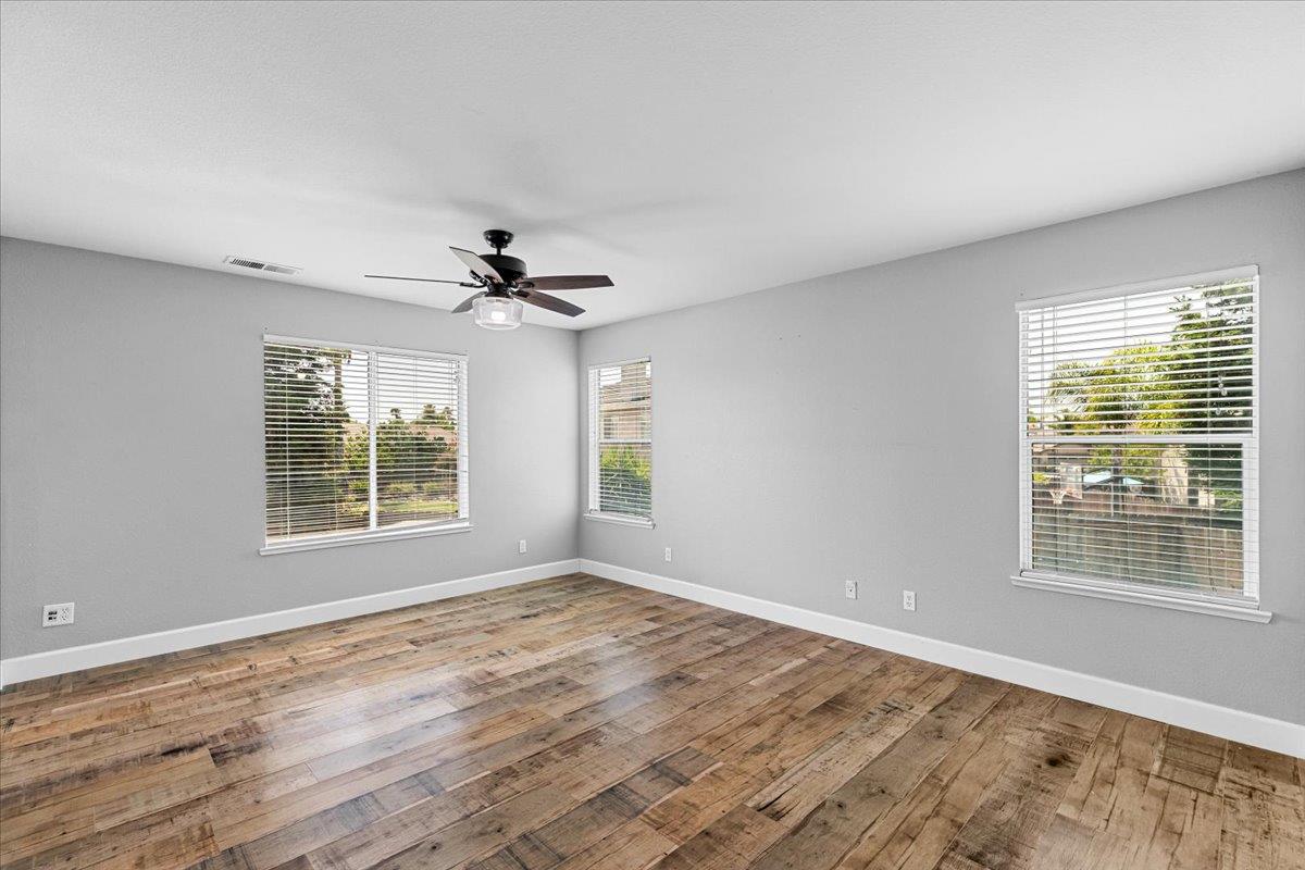 Detail Gallery Image 38 of 93 For 1714 Melissa Dr, Ripon,  CA 95366 - 5 Beds | 3 Baths